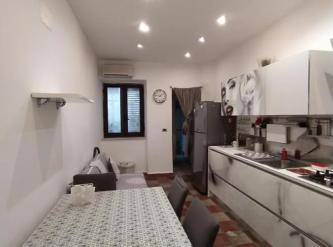 Via Filippini Gasthuis Reggio di Calabria