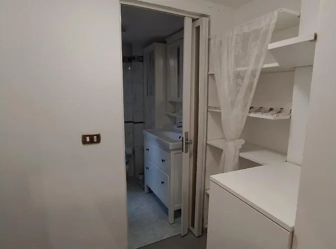 Via Filippini Affittacamere 3*