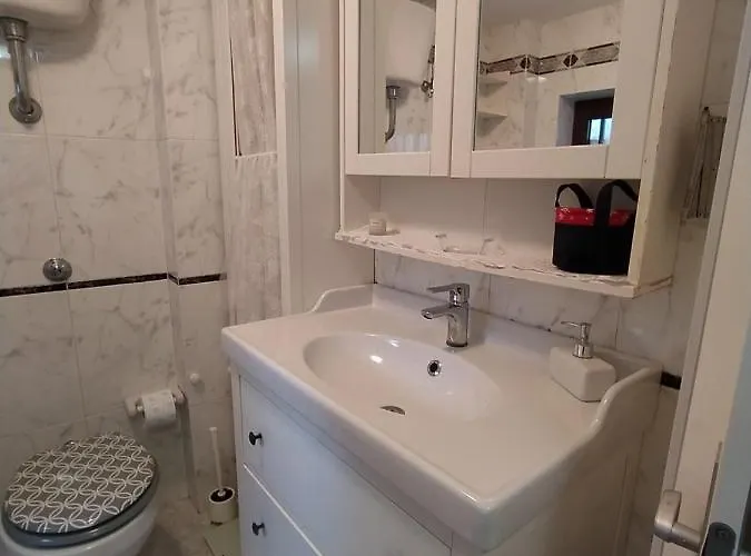 Affittacamere Via Filippini 3*